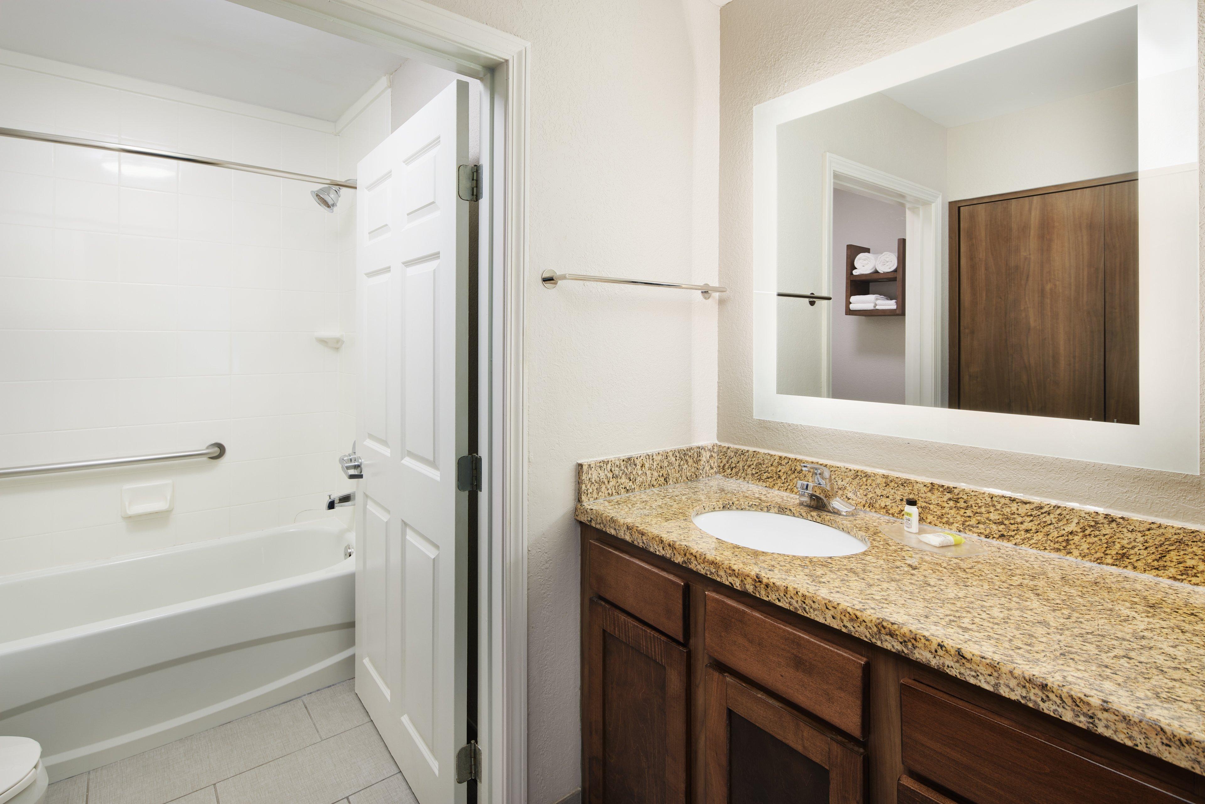 Staybridge Suites Of Durham - Chapel Hill - Rtp By Ihg Exteriör bild