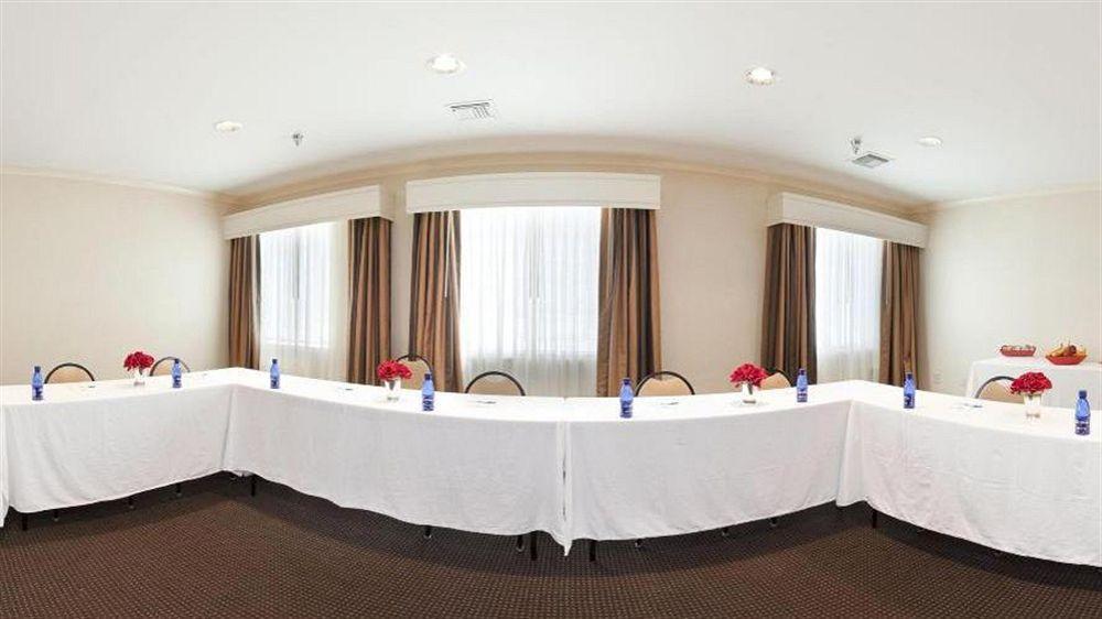 Staybridge Suites Of Durham - Chapel Hill - Rtp By Ihg Exteriör bild